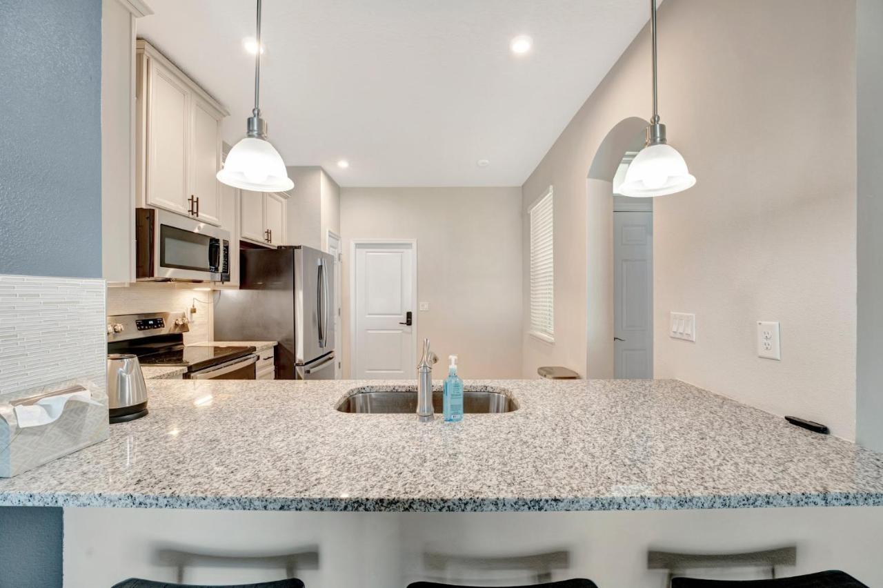 Zenhomes In Heart Of Brandon Convenient Location Bagian luar foto